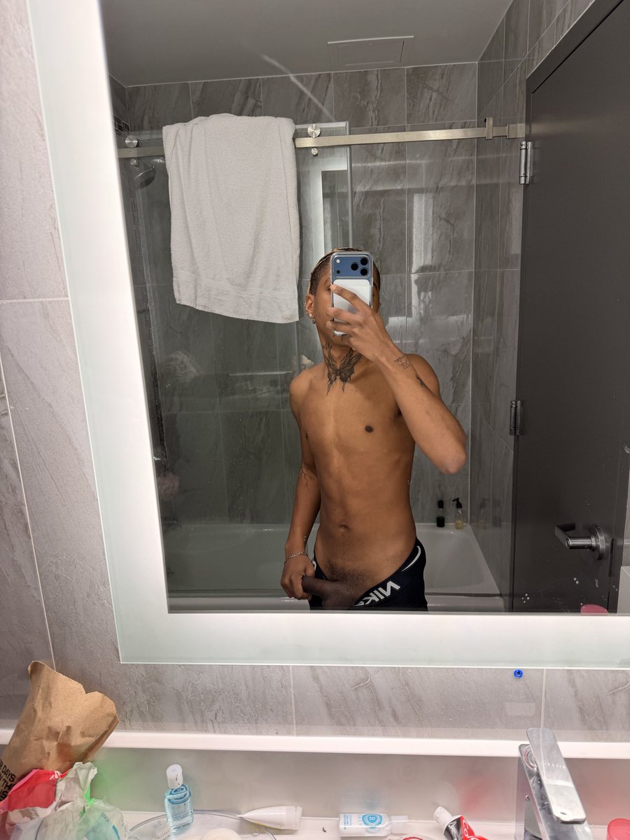 Tismeyversa tweet media