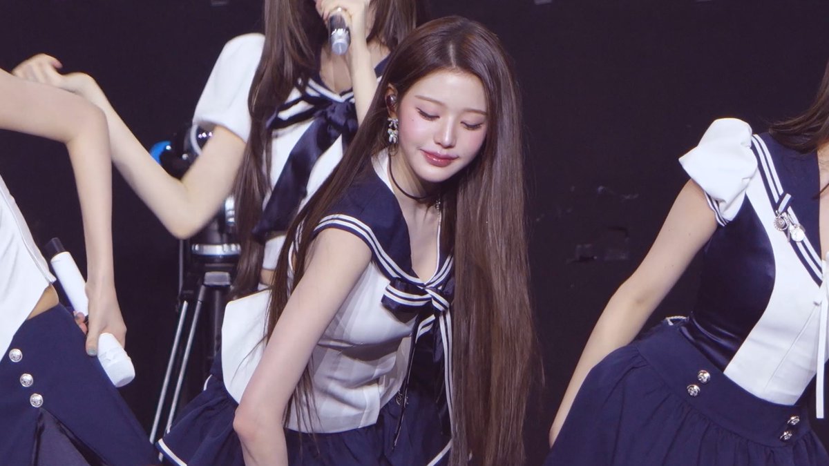 260321 DIVE into IVE #ive #아이브 #원영 #wonyoung 'Be Alright' 직캠 youtu.be/C6N45NfDTgs?si… 출처 <a href="/YouTube/">YouTube</a>