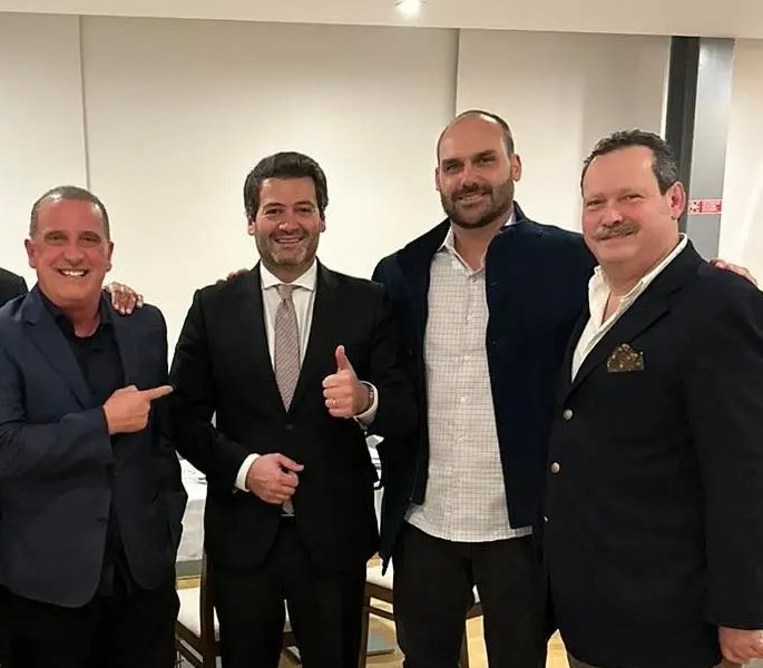 República GALAICA tweet media