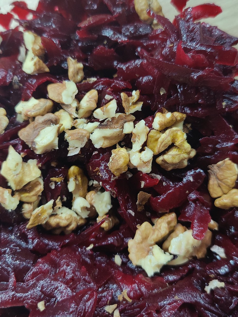 Пані Катя tweet media