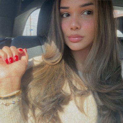 Melody23__'s tweet photo. #NewProfilePic https://t.co/HkAMCWtyIr