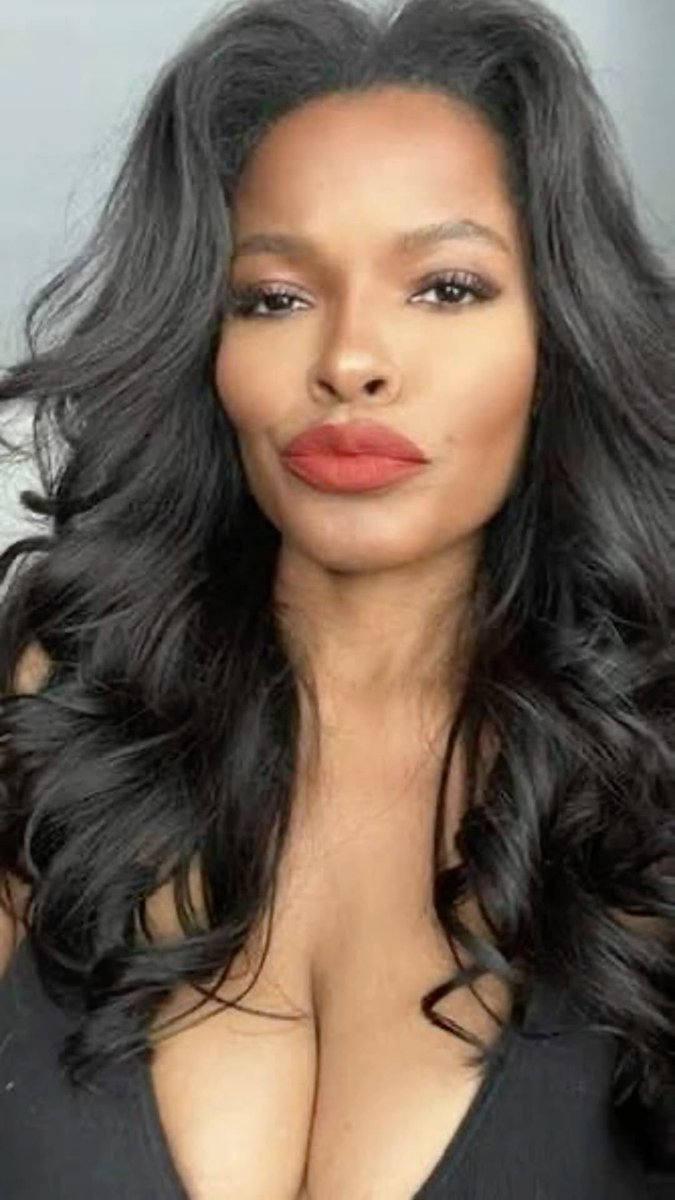 MANNERS MAKETH MEN tweet media