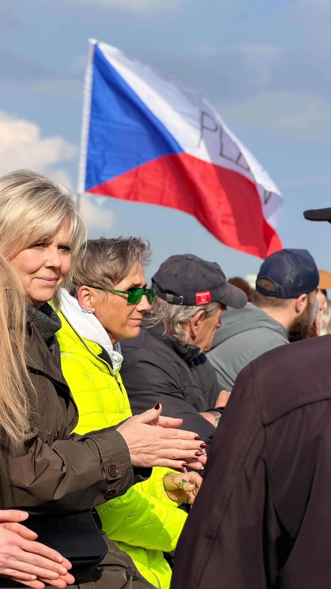 Nemilosrdná čarodějnice Saxana 🇨🇿🇷🇺🔥🕷🖤 tweet media