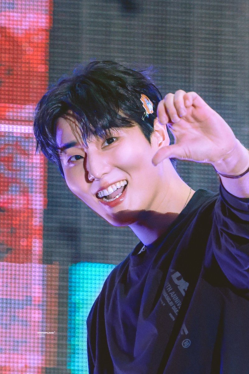 눈송이 tweet media