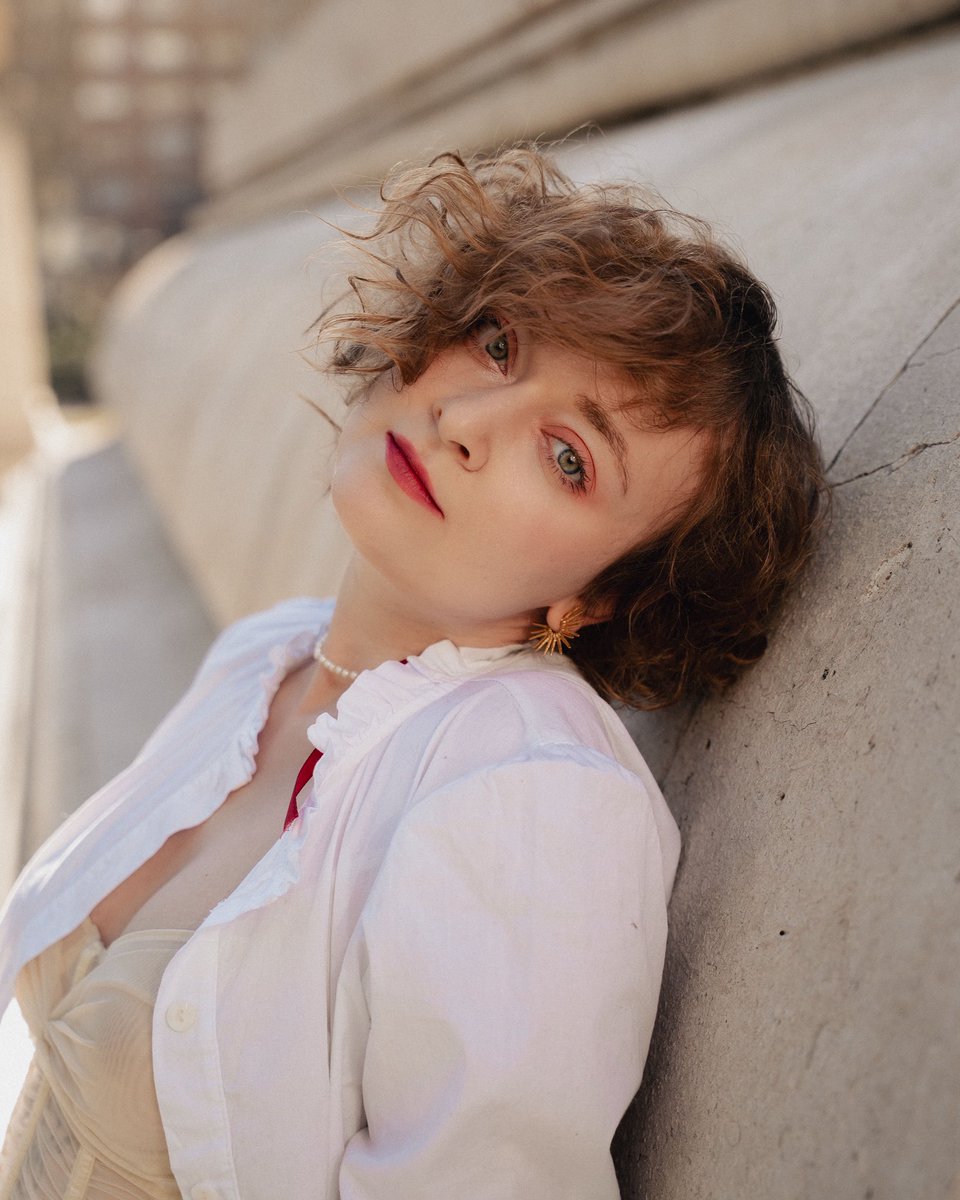 даша пишет 🎲 tweet media