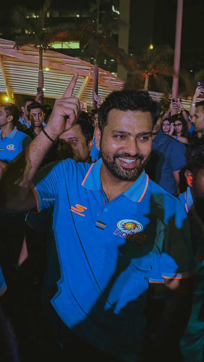 Rohit Sharma at the MI mix event.