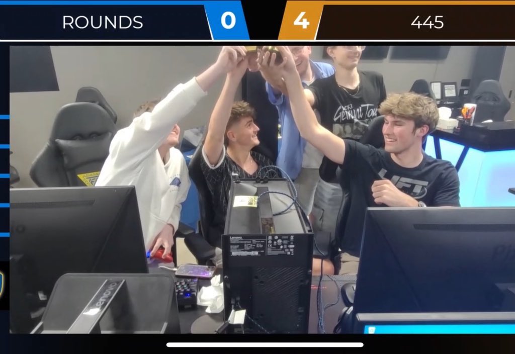 arcrushed tweet media