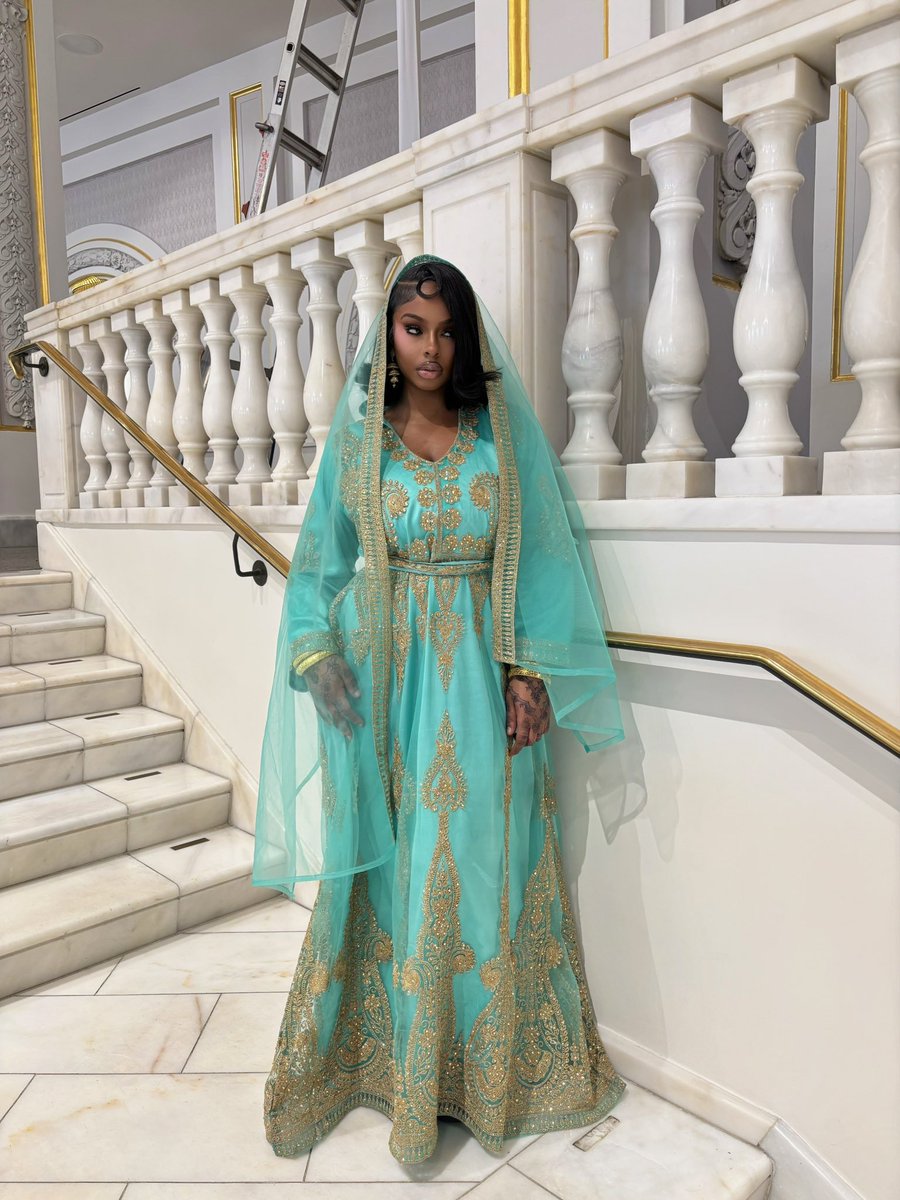 Aaliyah B. tweet media