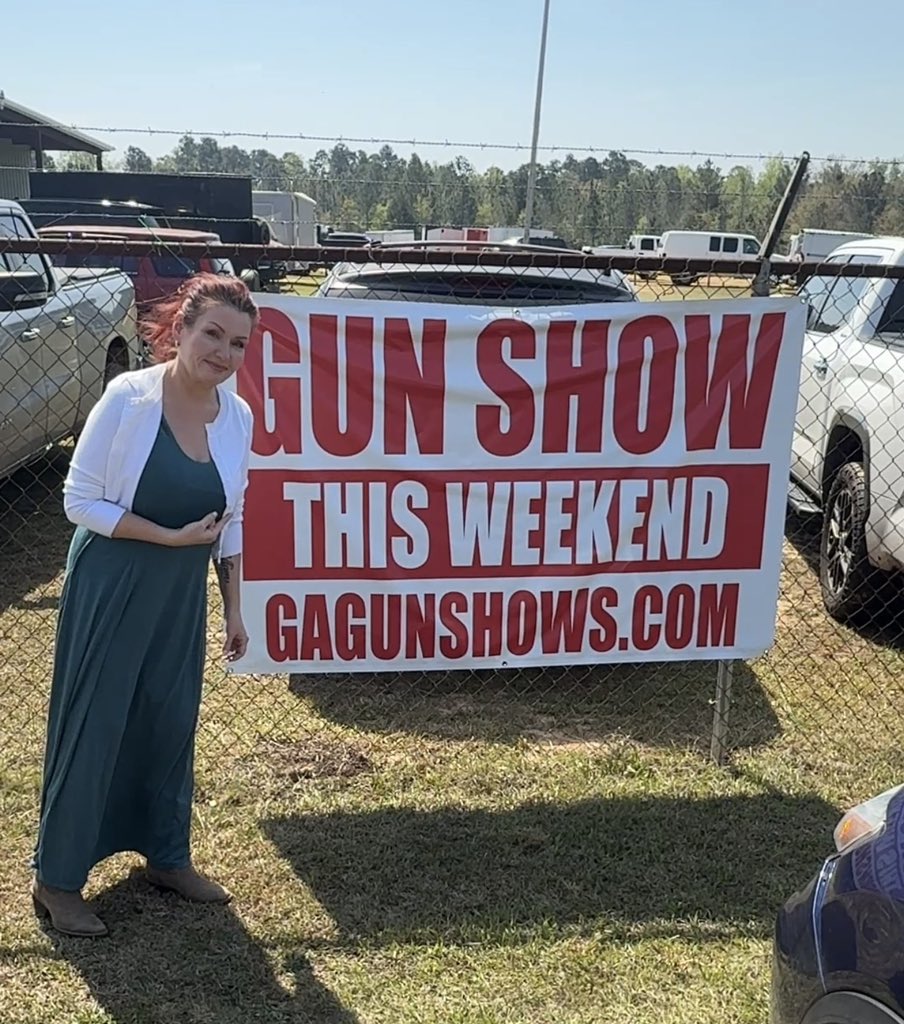 Kerry Slone(Stilettos&Shotguns) tweet media