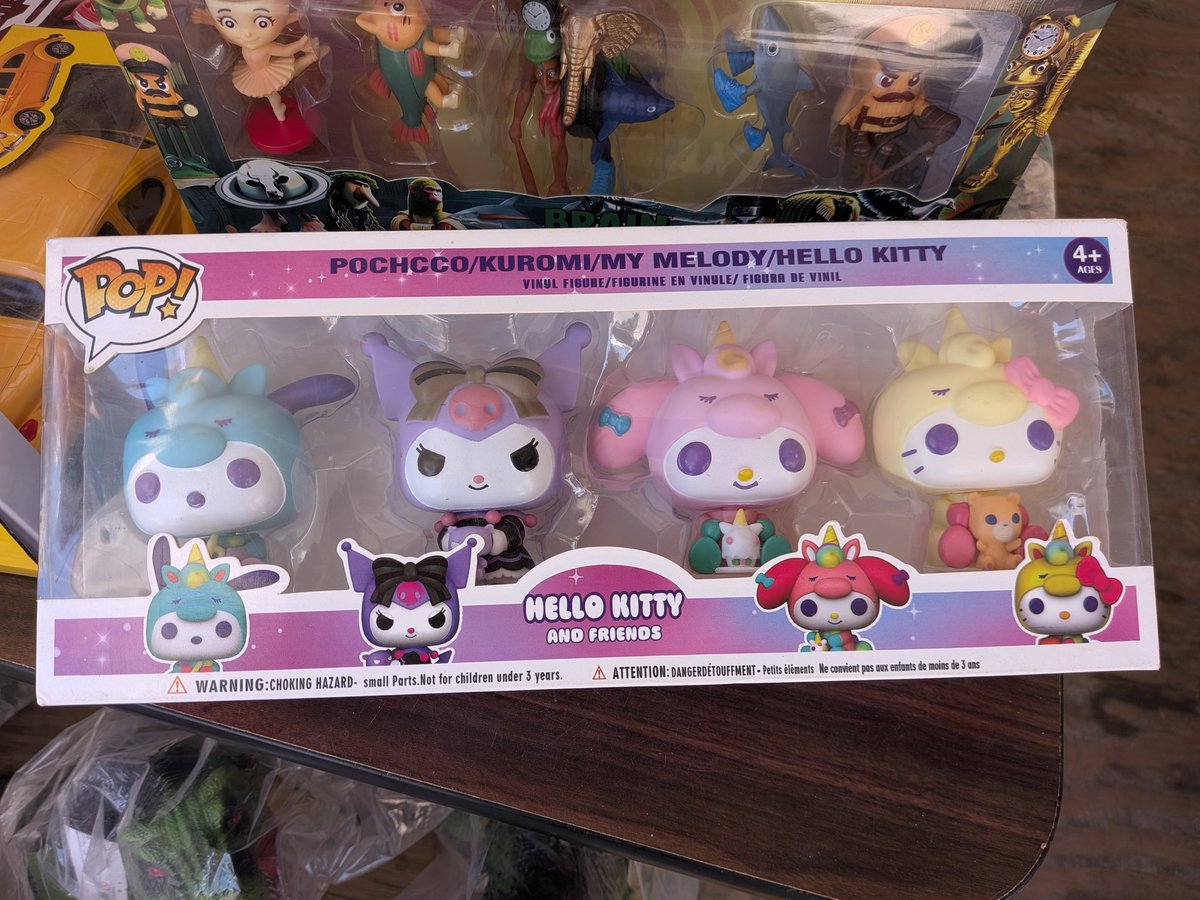 (-(-(-👽-)-)-) tweet media