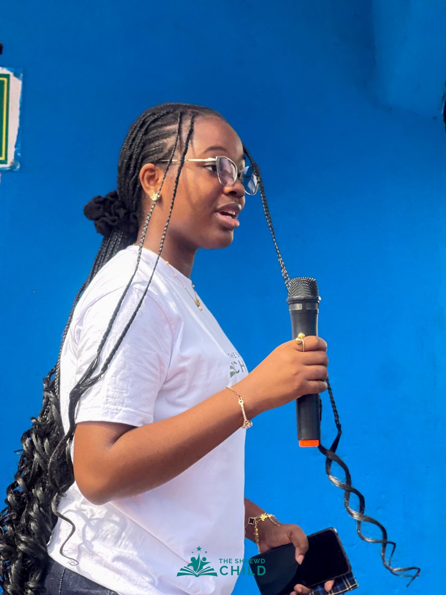 Eki Benson tweet media