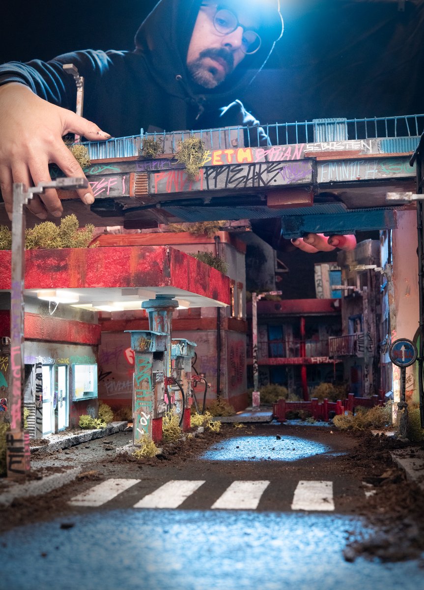 RANDOM FREAKS tweet media