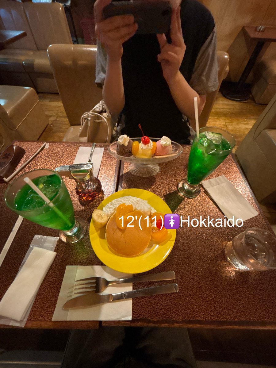 はるﾅ tweet media