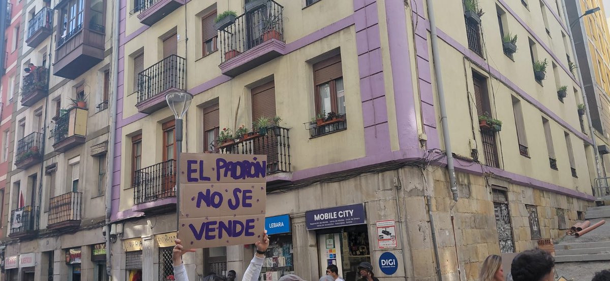 María del Río Pereda tweet media