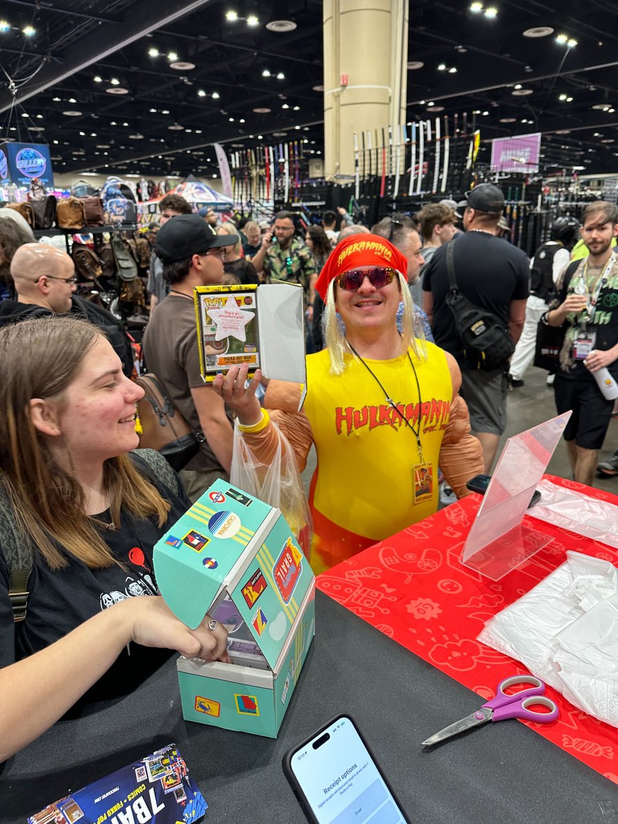 7 Bucks A Pop tweet media