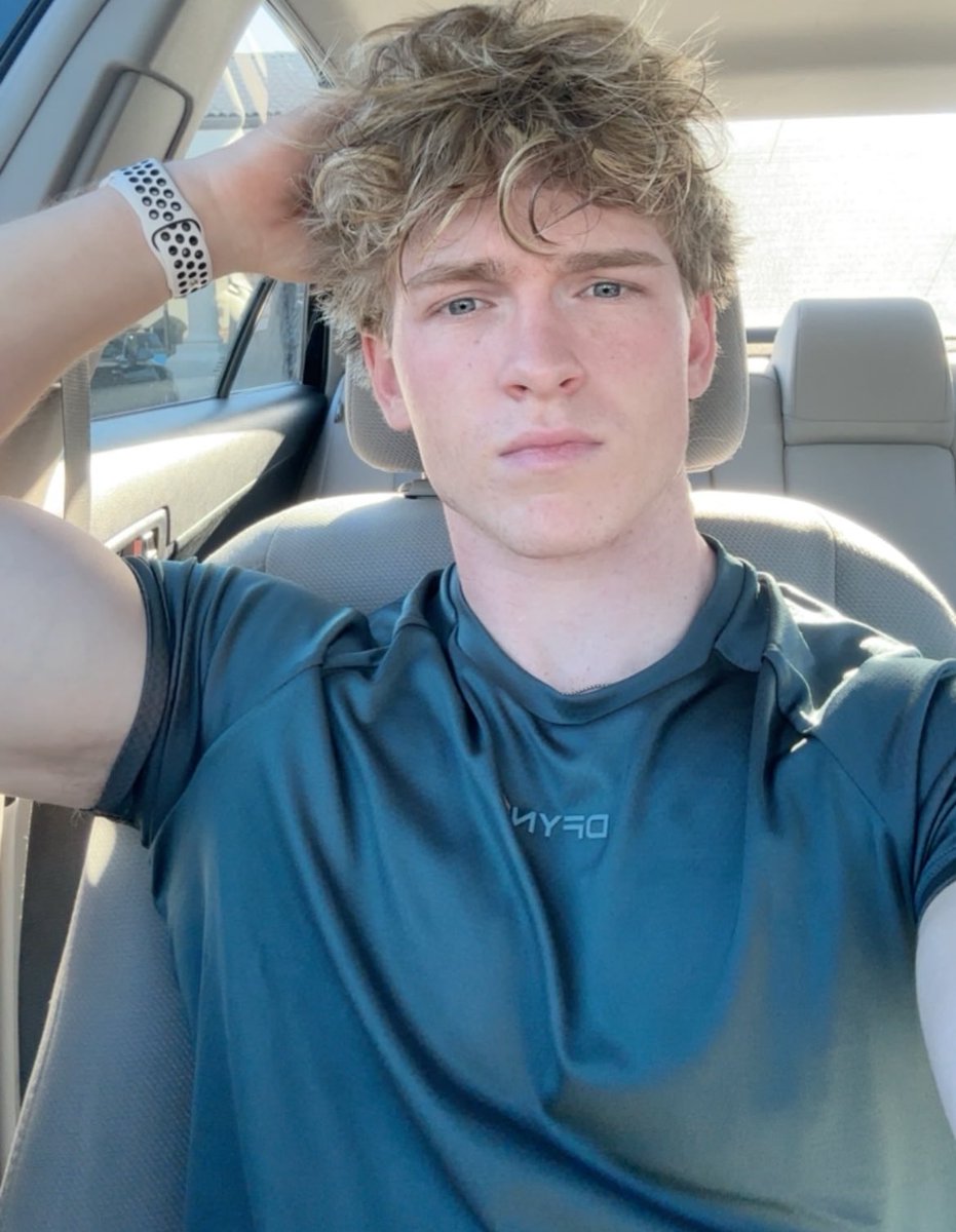 cashmstercody tweet media