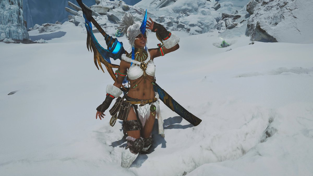 Just Junii tweet media