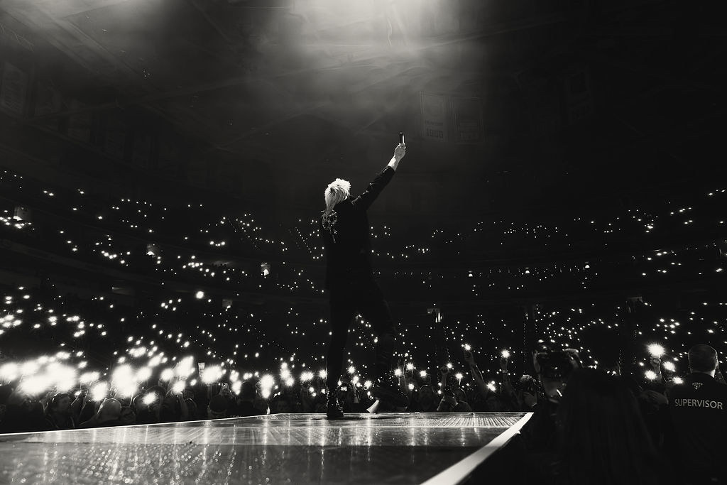 Shutter 16 Magazine tweet media