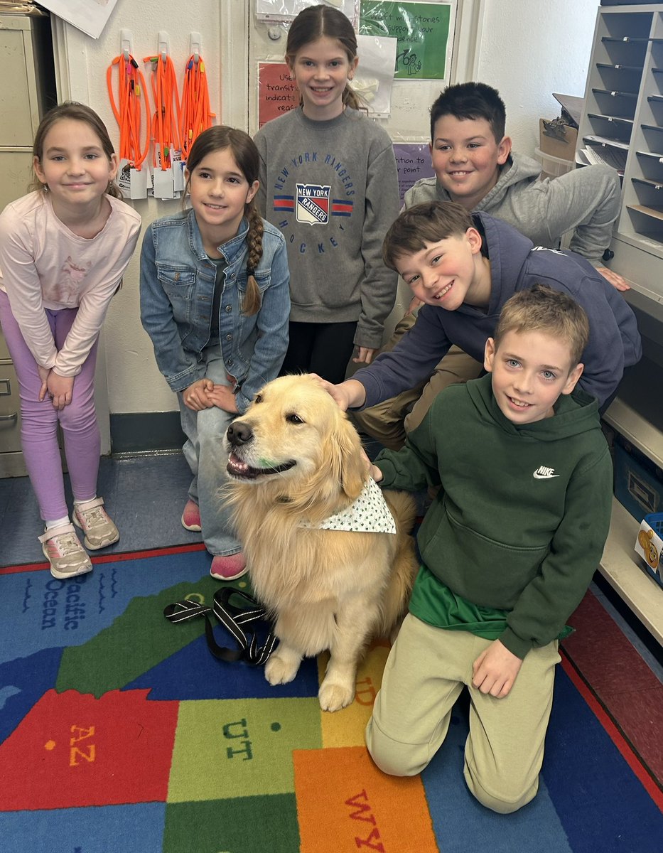 Miss Hood tweet media