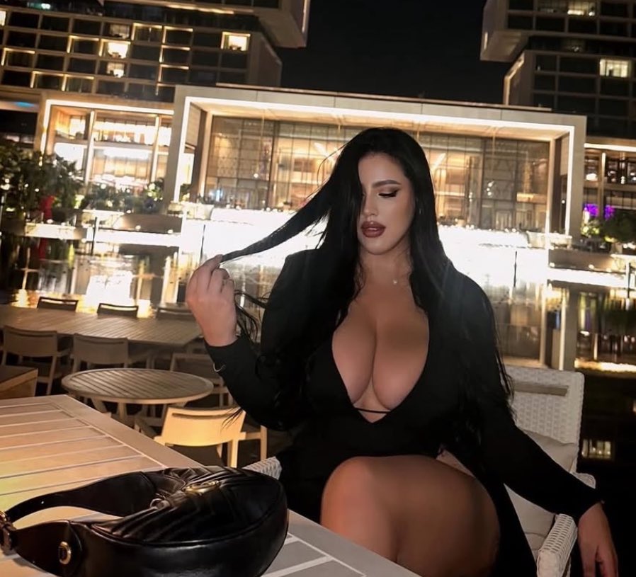 DivaRema tweet media