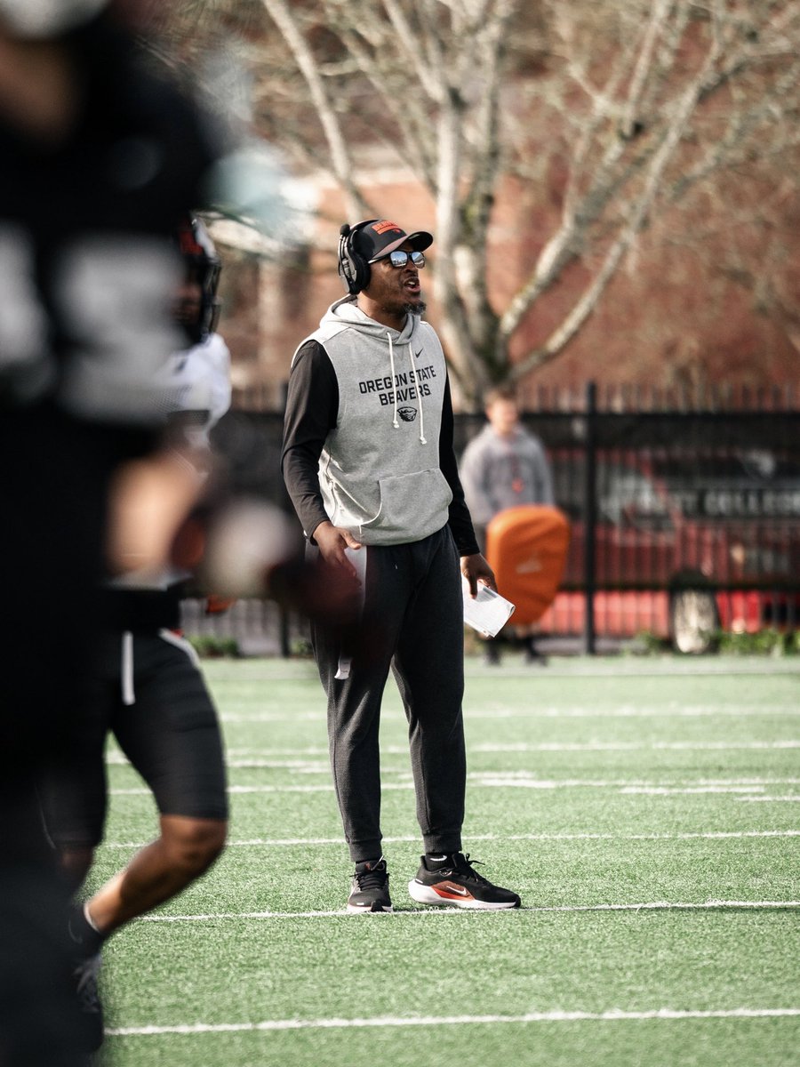 Oregon State Football tweet media