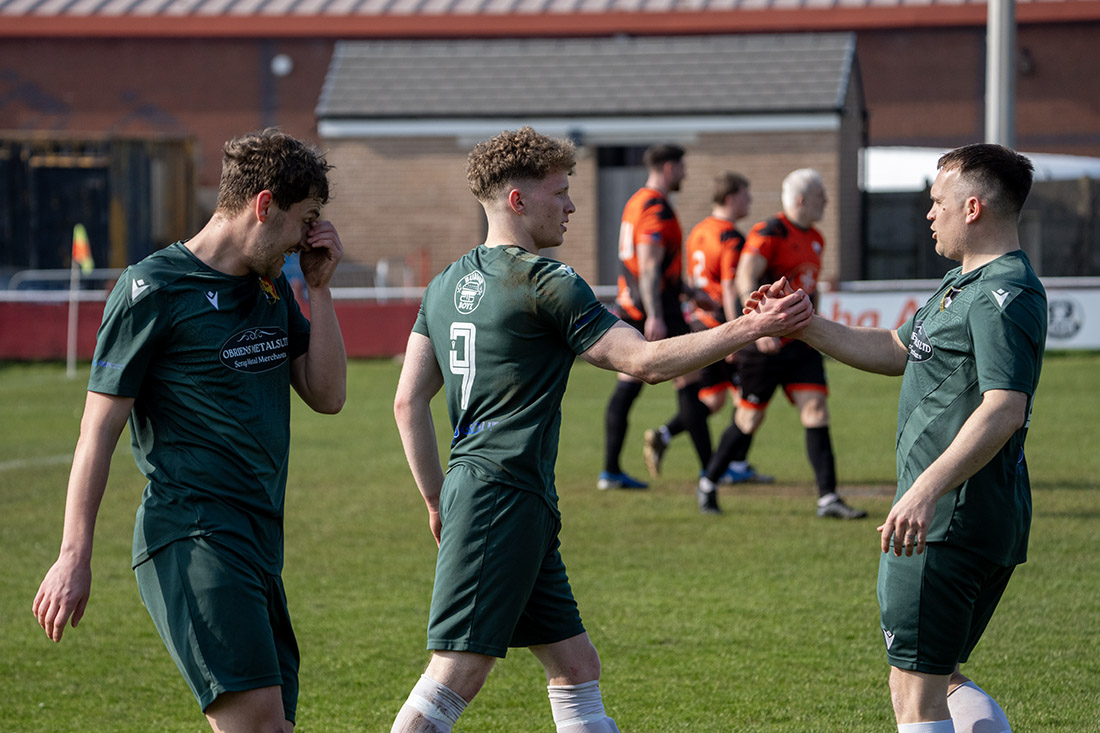 ActionTog4ever's tweet photo. FT: @SWPLInfo @AfanUnited_FC 3-0 @aber_valley_fc _ Another outstanding display by Afan see Two goals from Dylan Edwards and one from Cam Underwood see us home without conceding. Well played lads! https://t.co/ZufU25xCRI