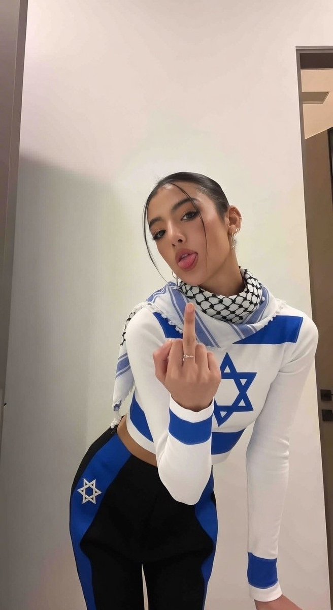 Goddess Jennifer 👑✨️ tweet media