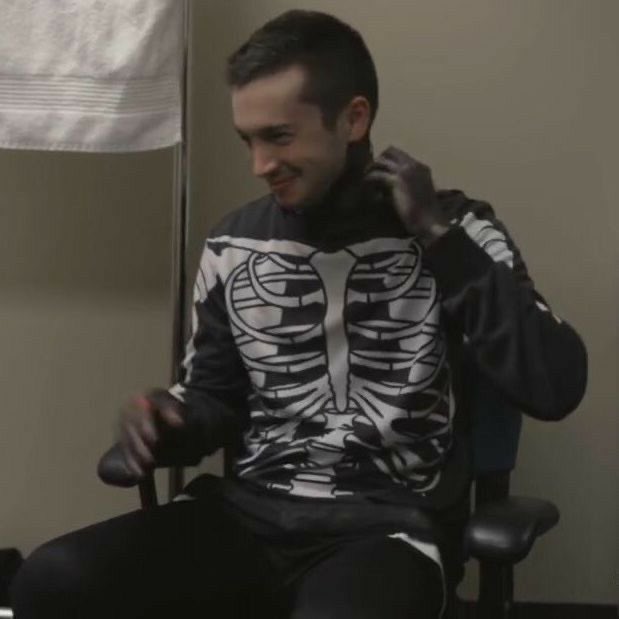 øllie ⊬ / #1 GARBAGE FAN!!! tweet media