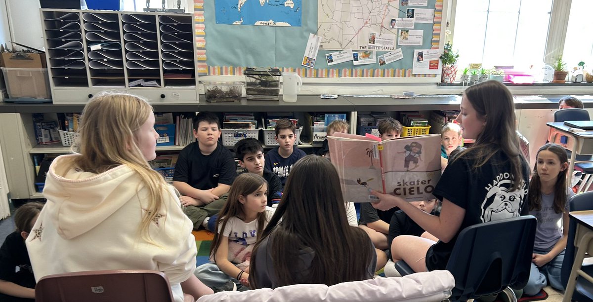 Miss Hood tweet media