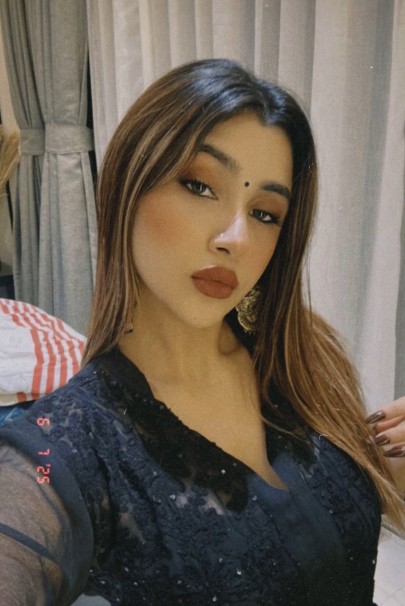 d4dishaa's tweet photo. eid mubarak to my muslim baddies https://t.co/N8GTt2Qcwr
