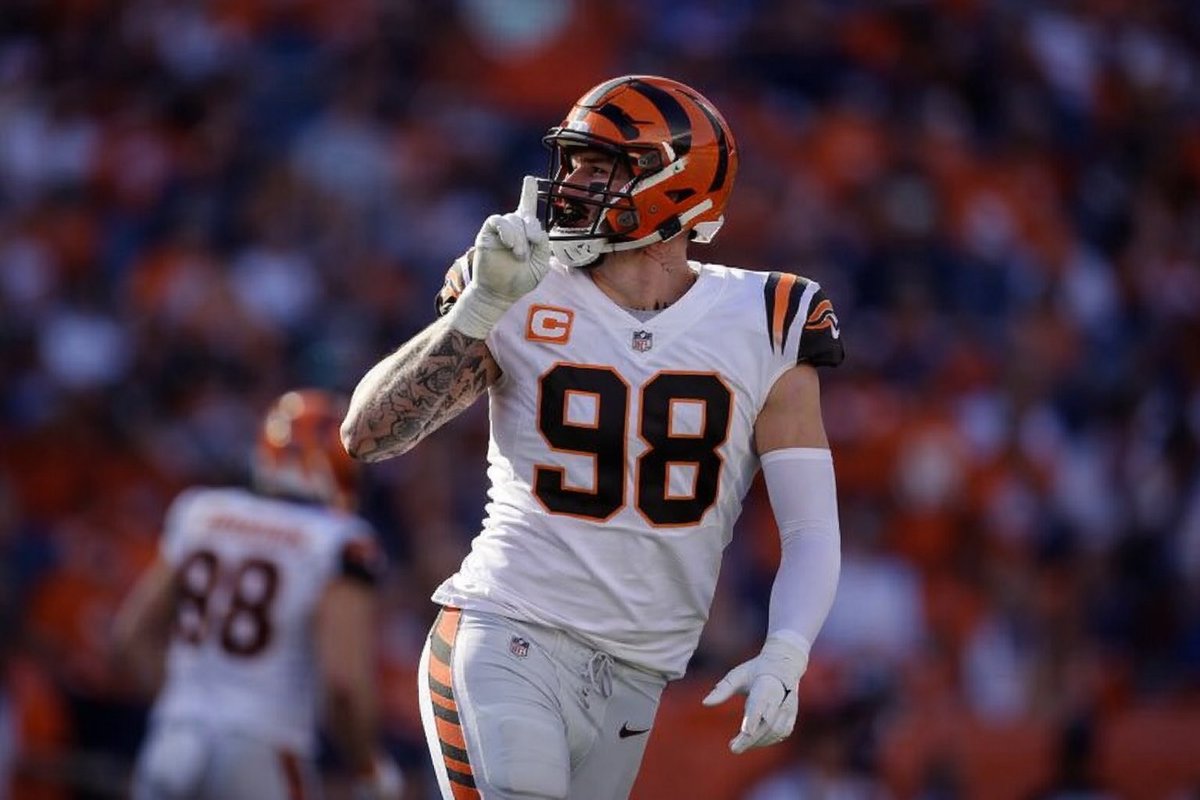 Heather Brown tweet media