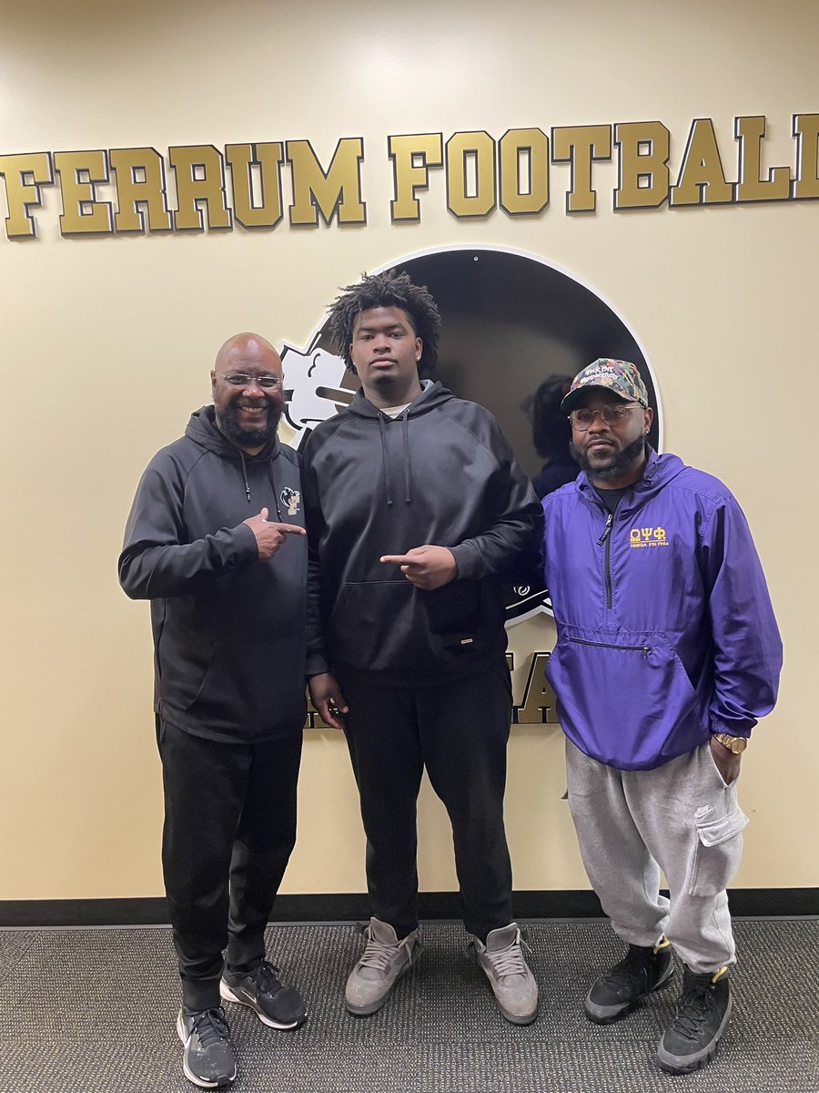 Coach Alexander tweet media