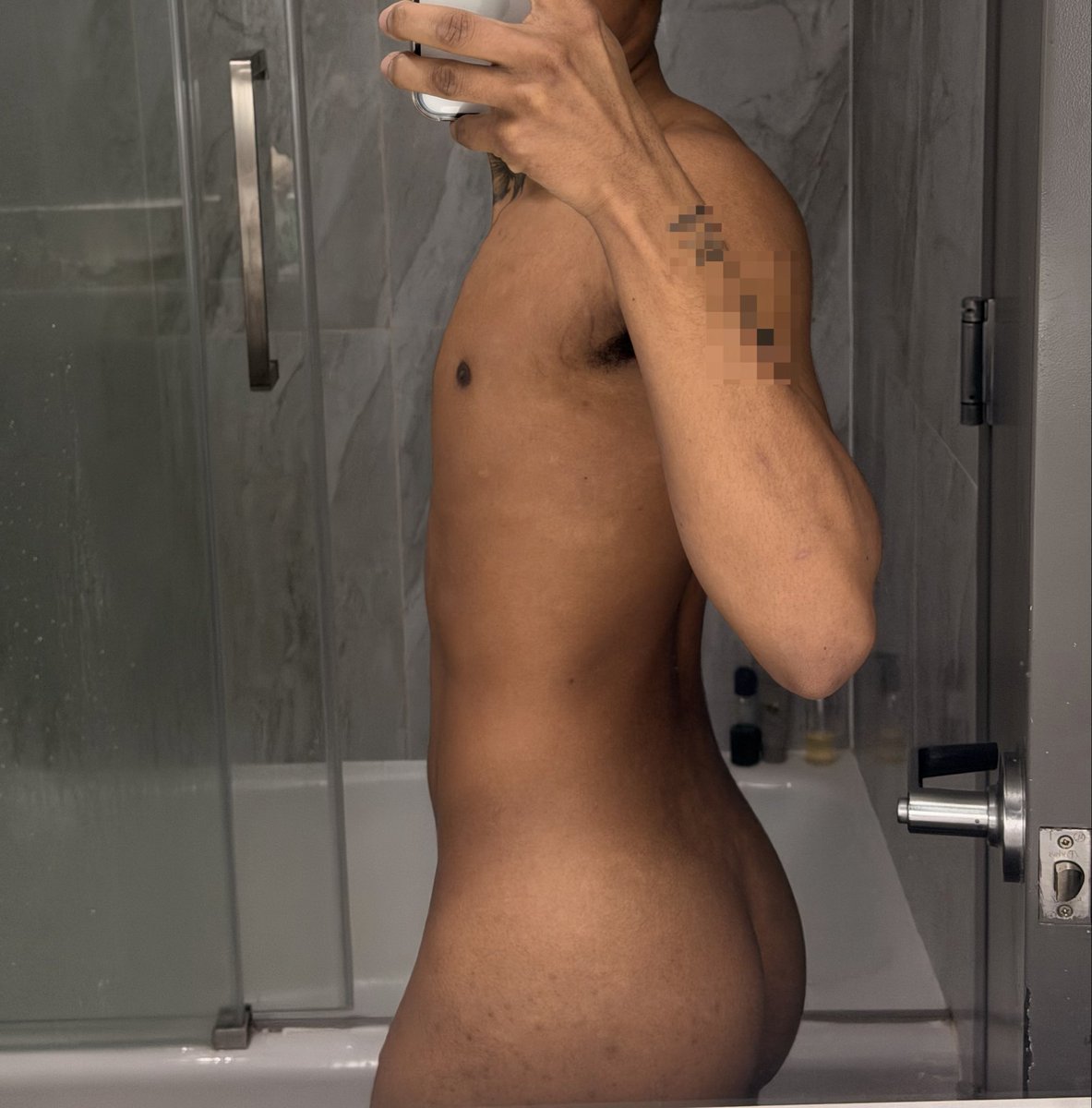 Tismeyversa tweet media