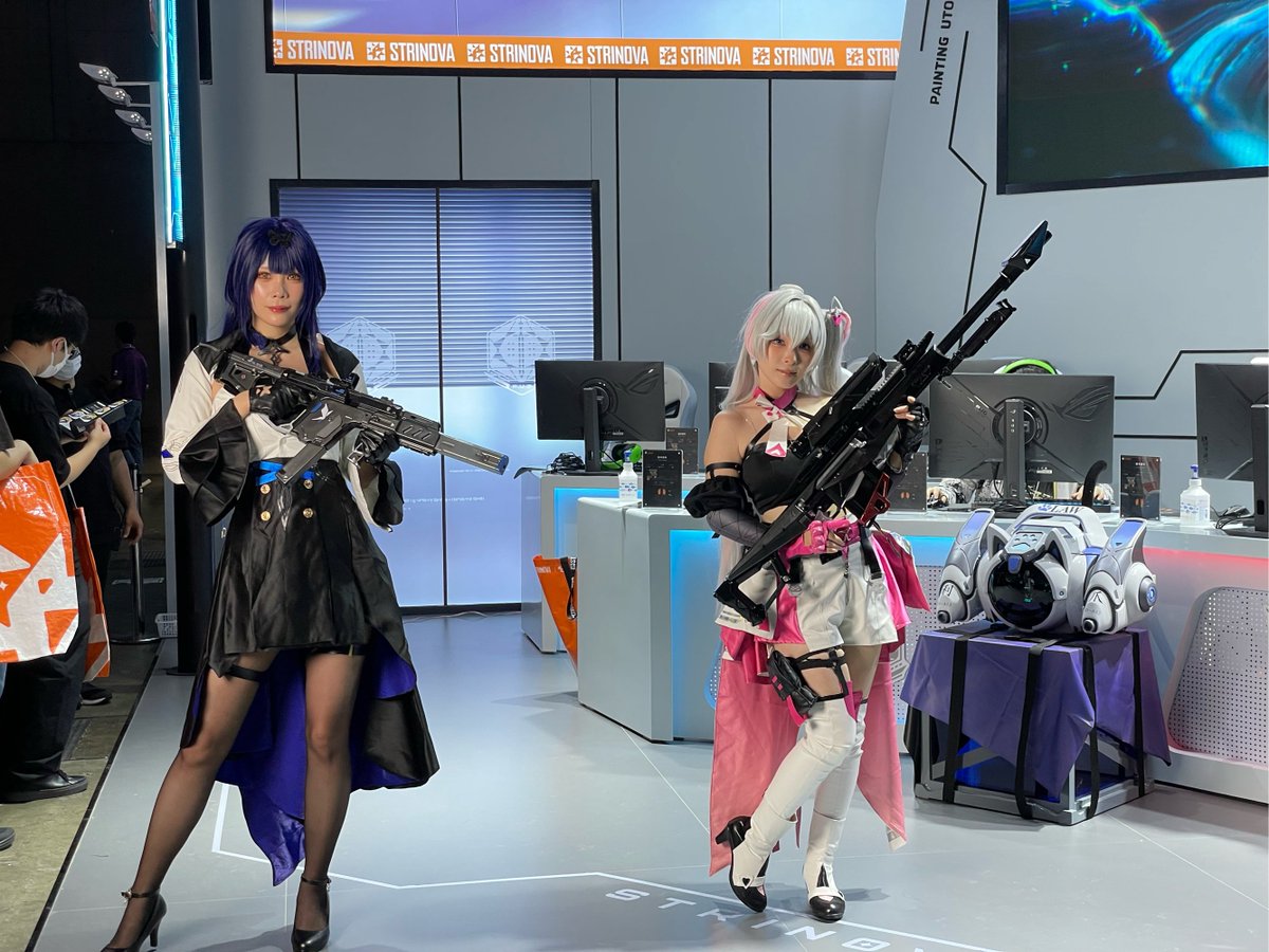 adrian salazar tweet media