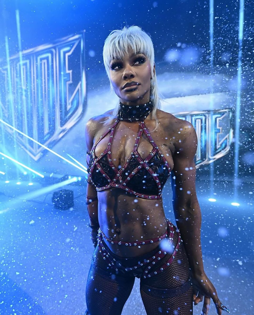 𝐤𝐞𝐲𝐚𝐧𝐧𝐚. tweet media