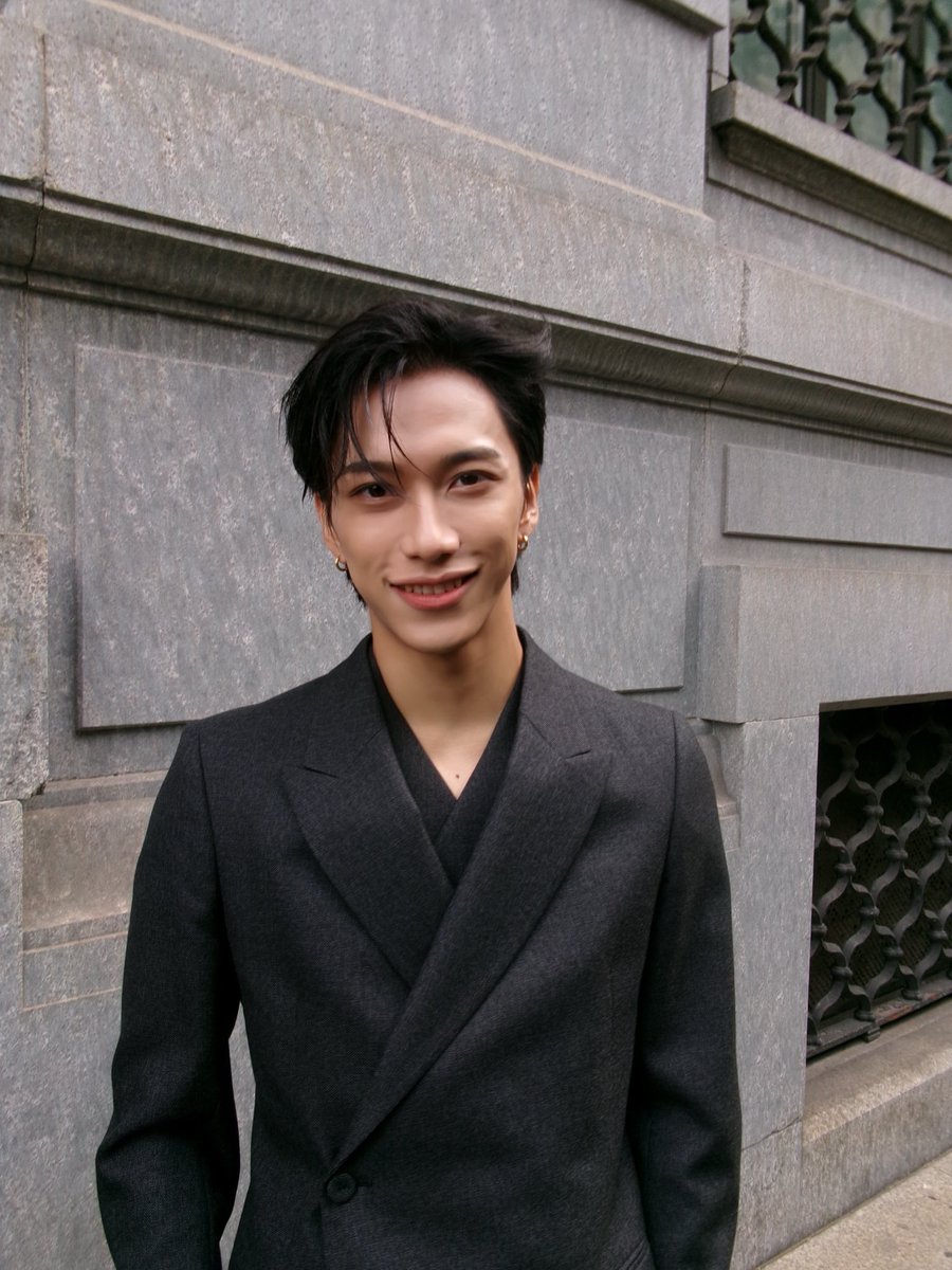 𝟴𝟯𝟬✧︎ tweet media