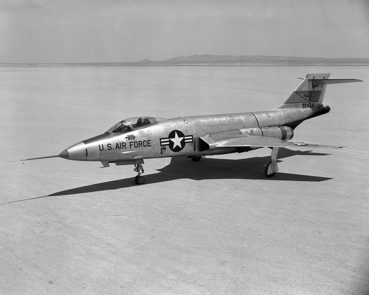 Boneyardsafari's tweet photo. Did you know NASA operated an F-101 Voodoo, easy one for you, where was this photo taken? #f101 #nasa #boneyardsafari #aviationsafari https://t.co/xFRWQBxE6t
