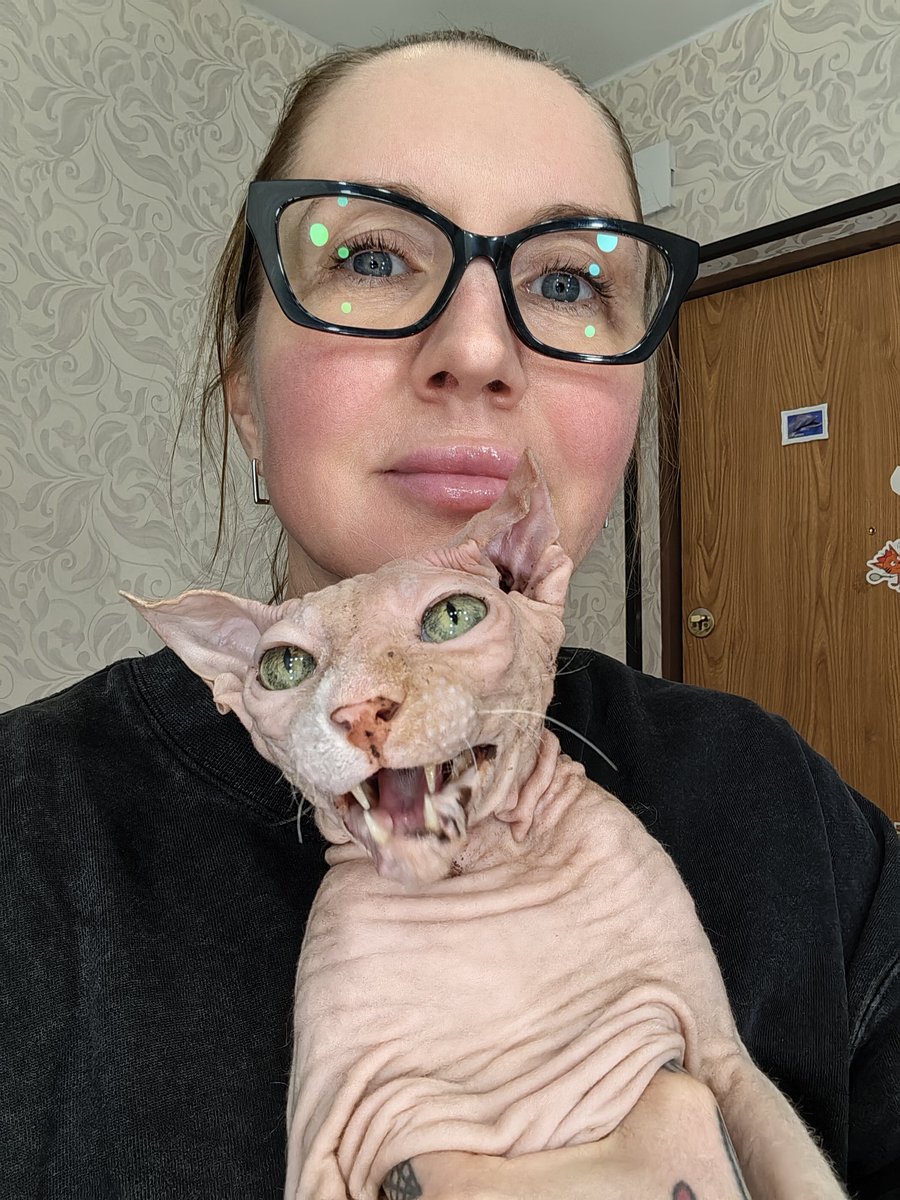 Маша на Весте tweet media