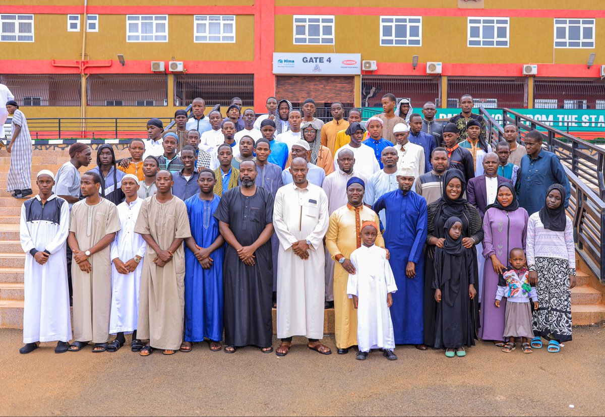 StMarysKitende tweet media