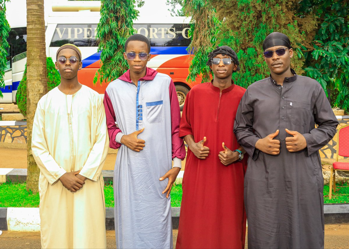 StMarysKitende tweet media