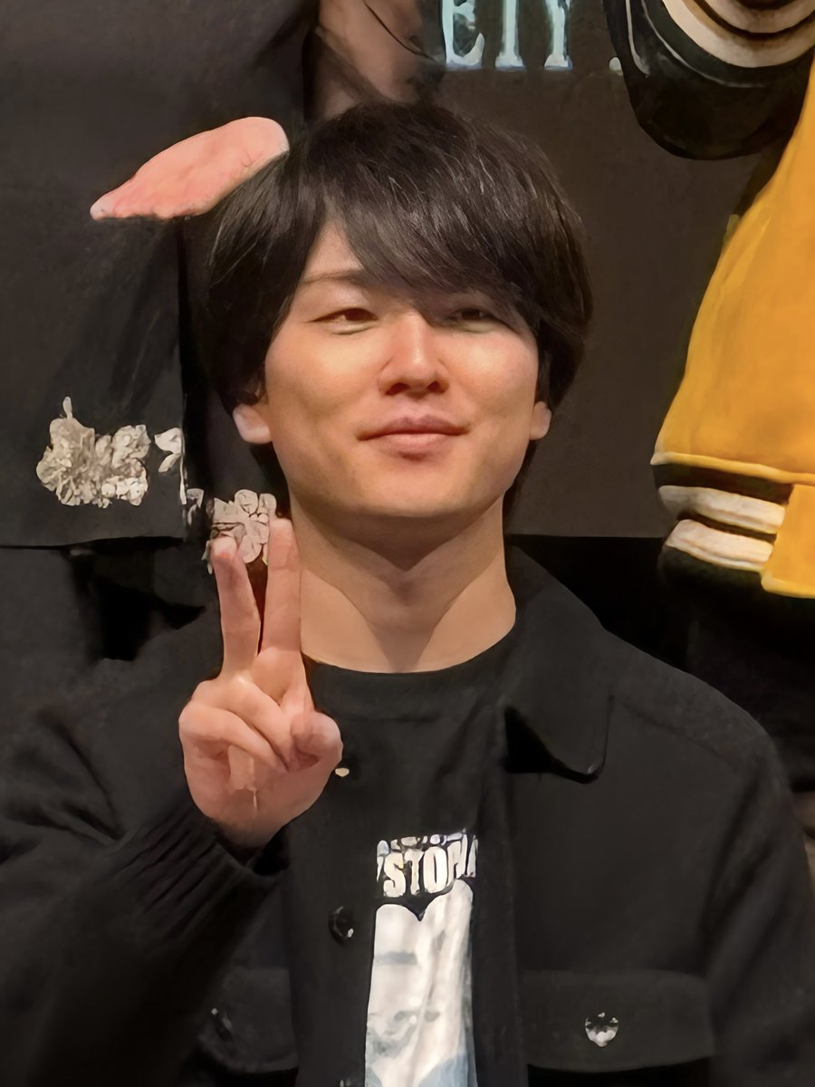 一昨日の[怪奇会談]最高に楽しかったです！！

ものすごいディープな3時間でした！！
貴重なお話ばっかり！！
ほんと行ってよかったぁ！！！！

梅木さんのMCマジで神でした✨️✨️
オサレな服着て似合ってた♡