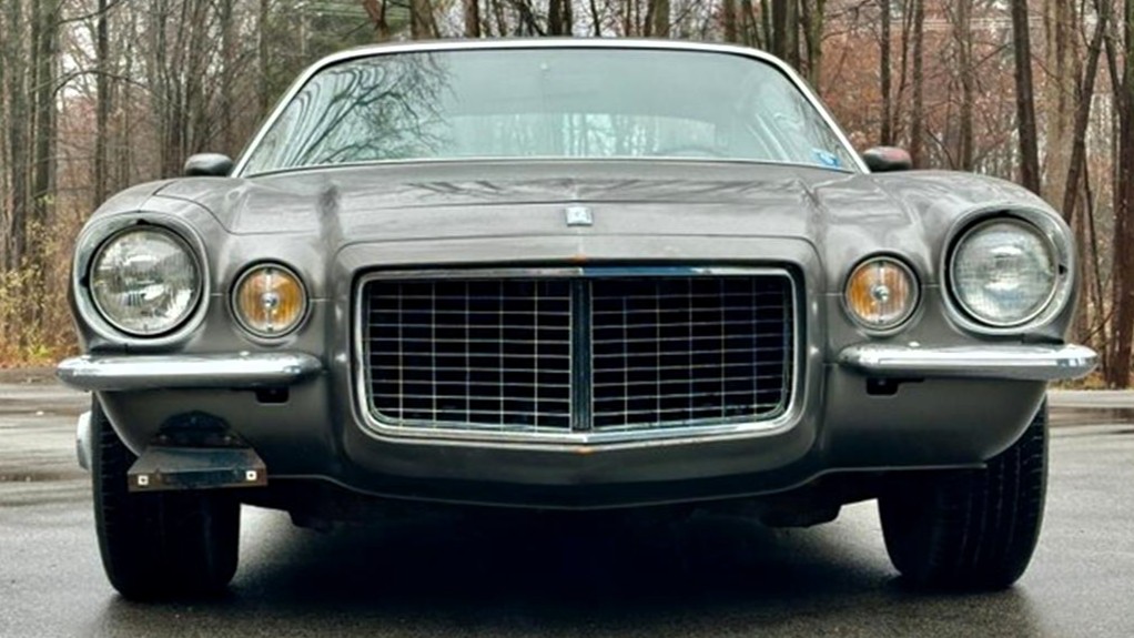 ClassicCars.com tweet media