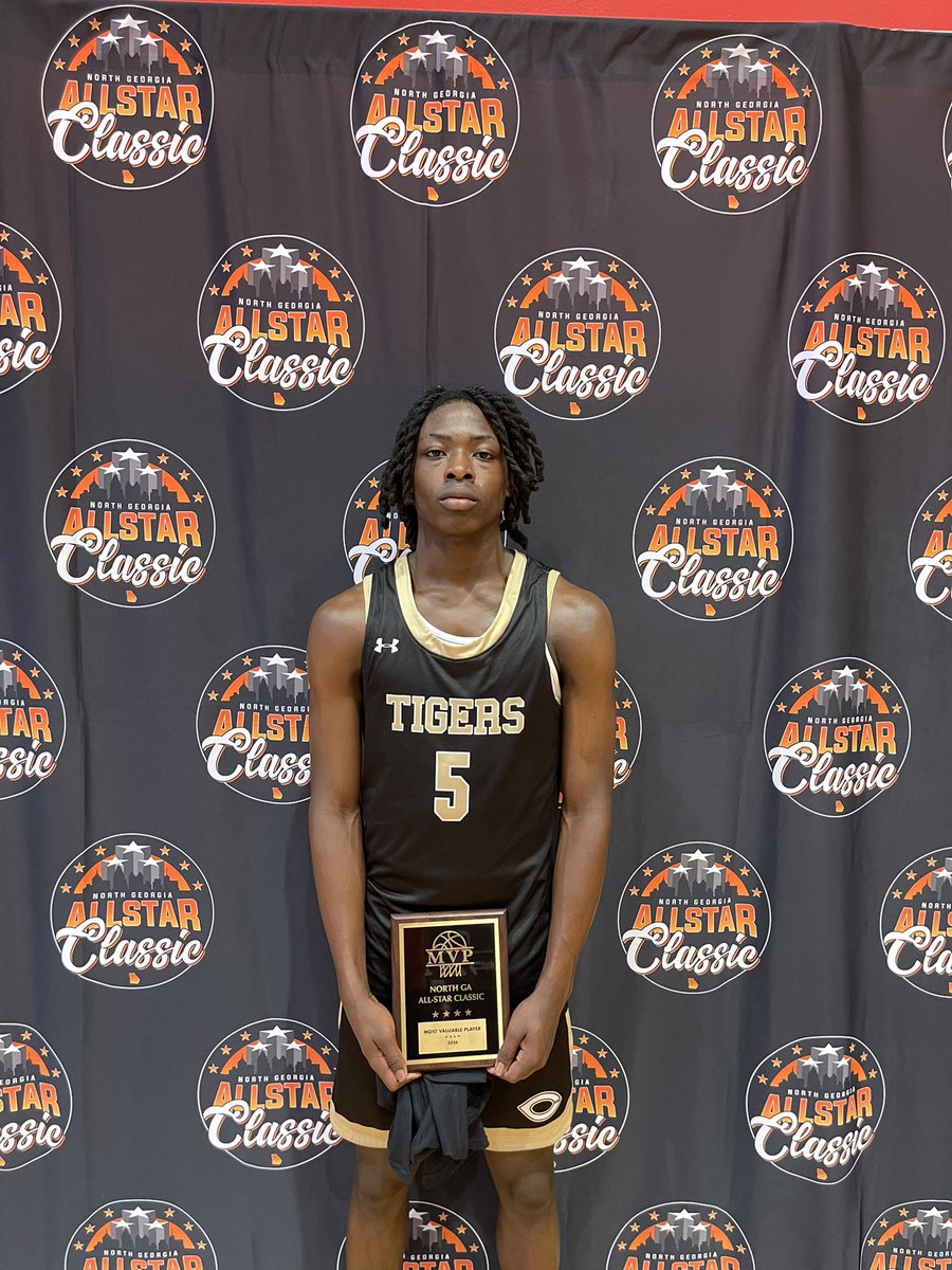 Adrian | Ken tweet media