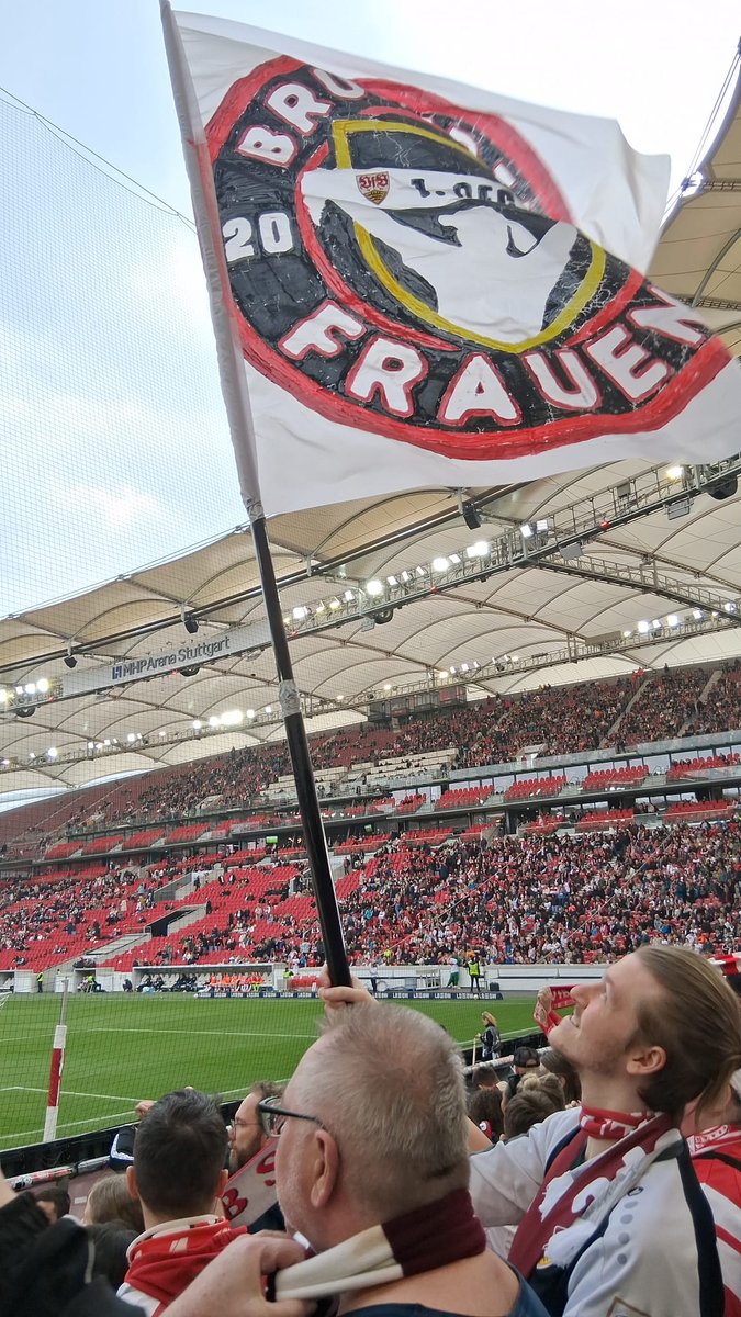 PAREDIZE tweet media