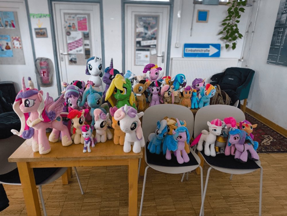 Quest Crusaders tweet media