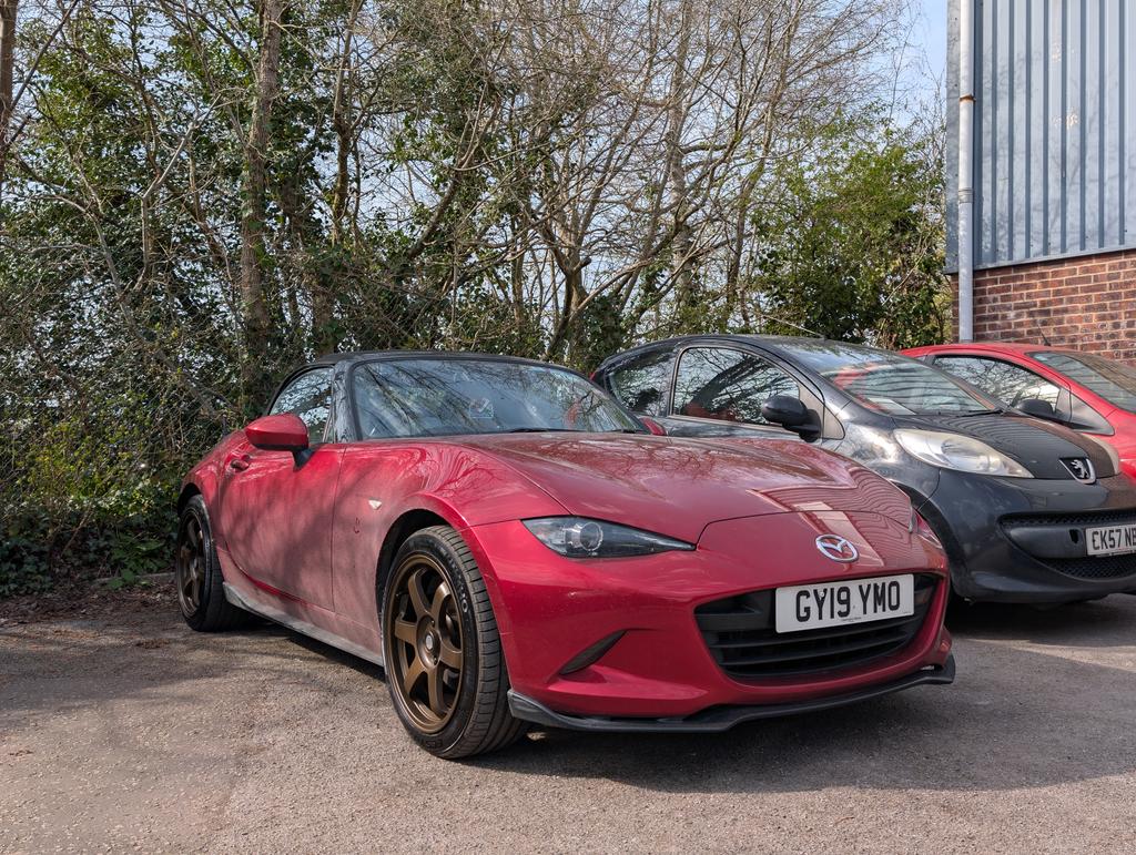 robyn ✨ tweet media