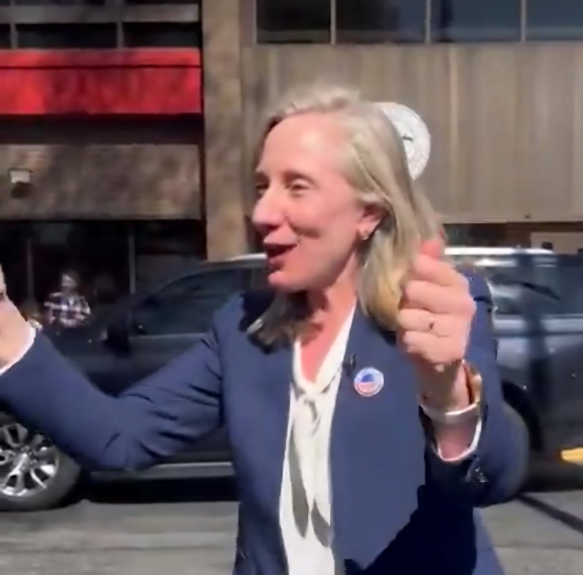 Tom Garrett tweet media