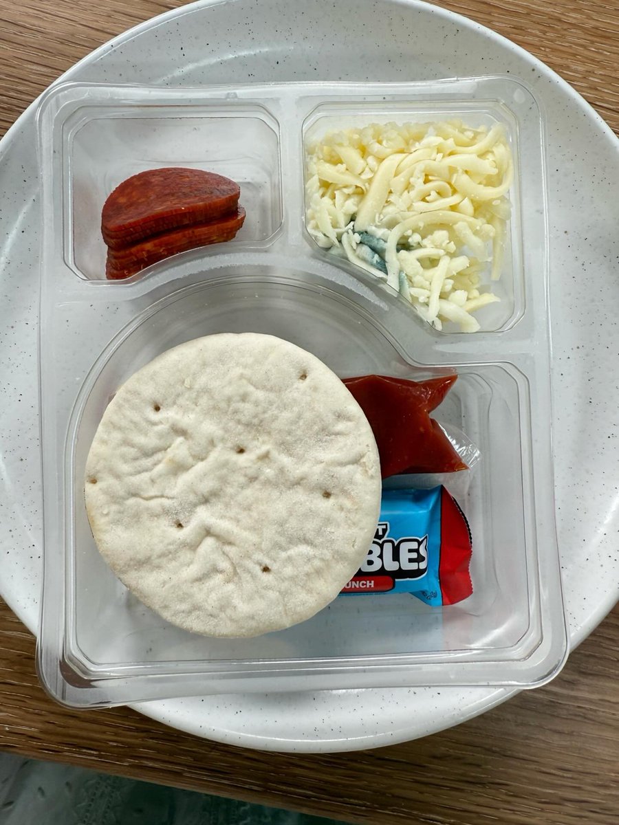 u m a m i tweet media