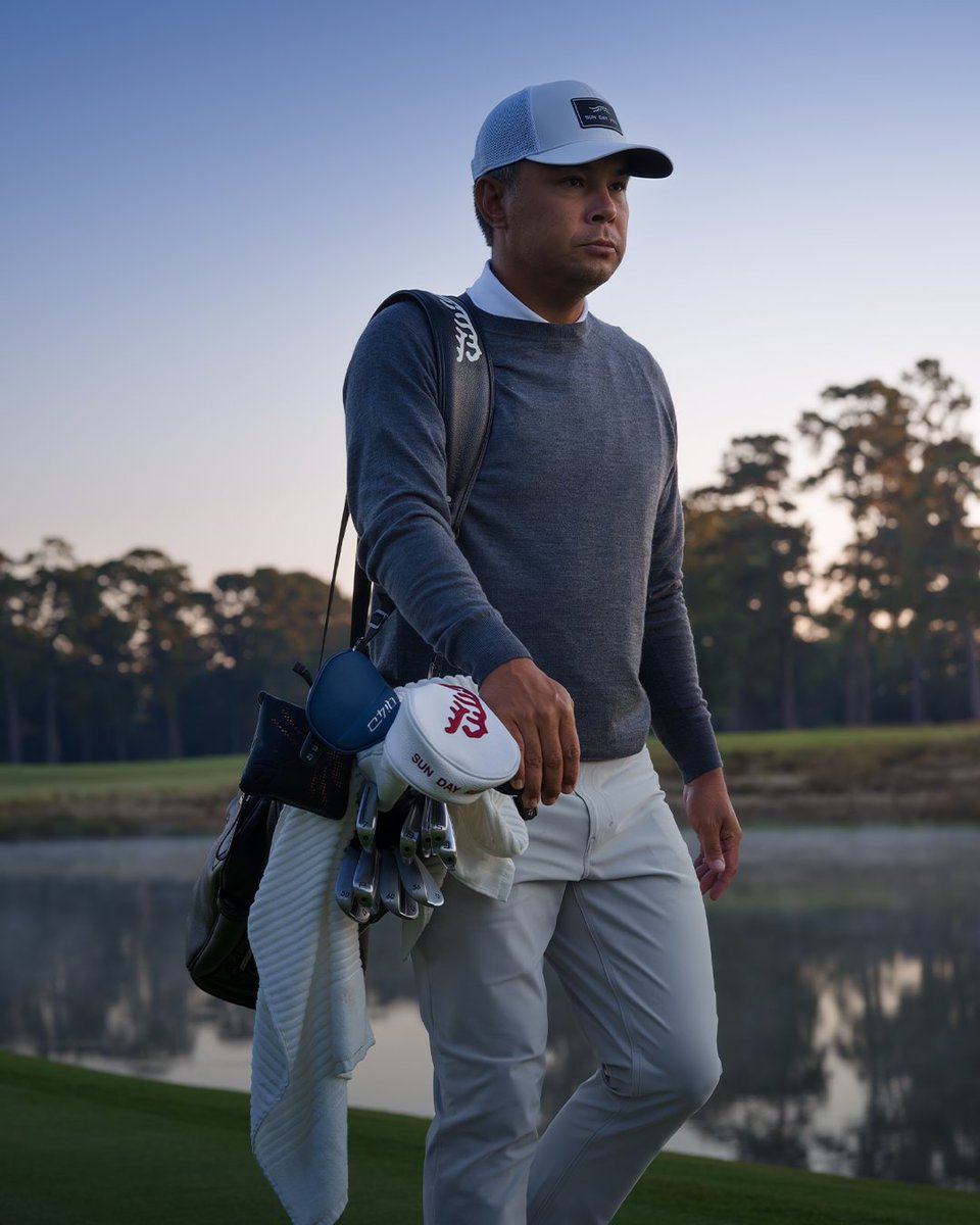 SUN DAY RED tweet media