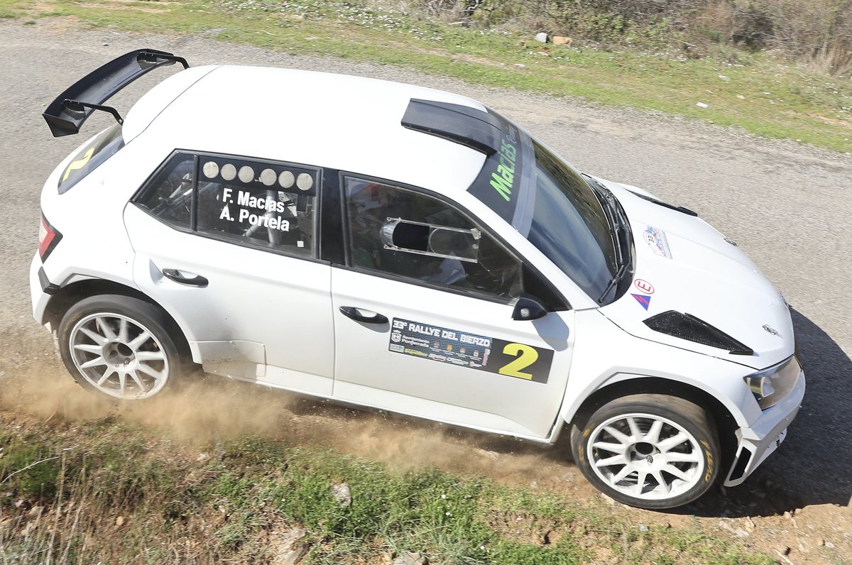 LuisdelaMata's tweet photo. Segundo tramo Corullón - Cabeza de Campo  del rallye del #Bierzo en #rallydelbierzo @TeamRepauto https://t.co/eun9tAUXVz